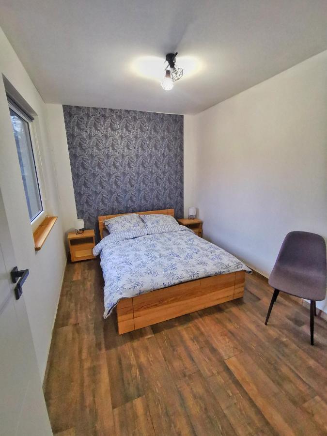 Stawiska Nad Tanwia Villa Jedrzejowka ภายนอก รูปภาพ