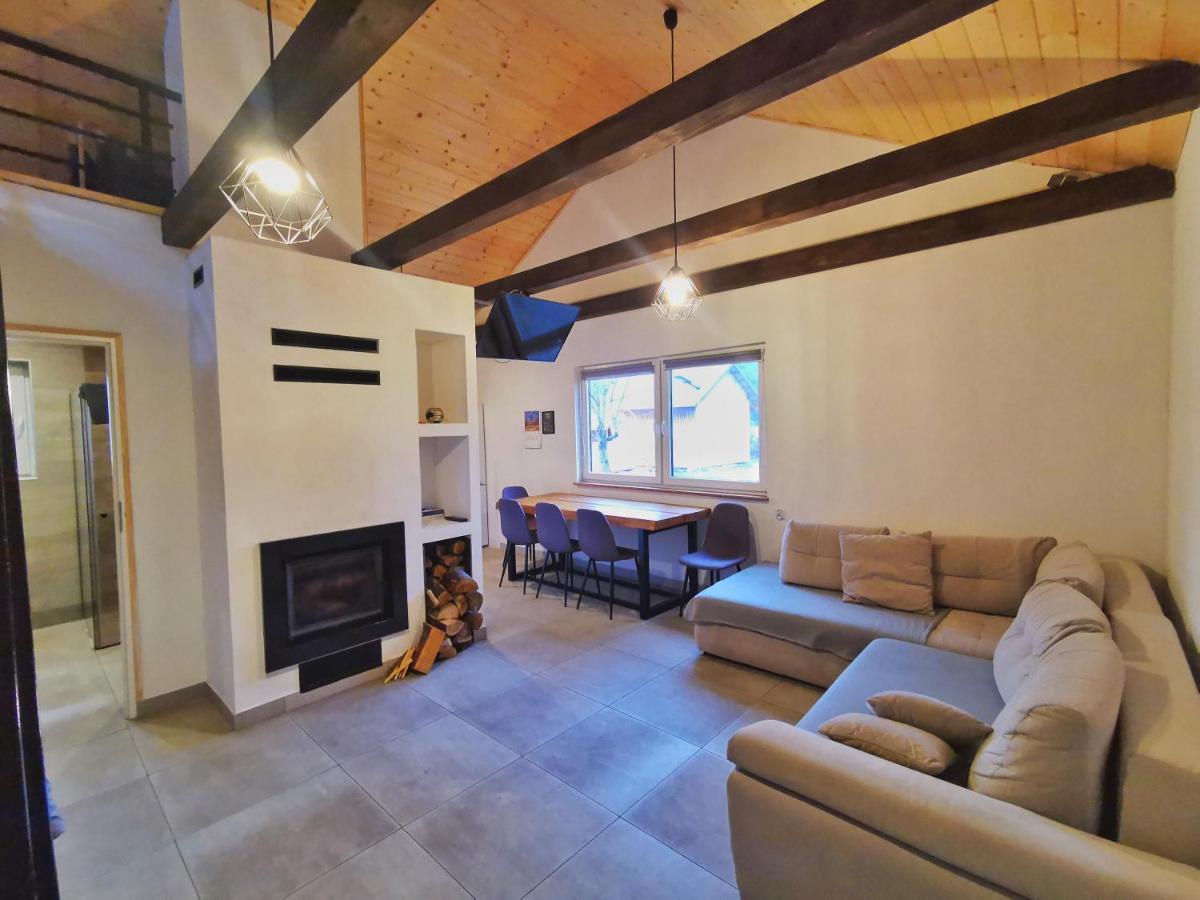 Stawiska Nad Tanwia Villa Jedrzejowka ภายนอก รูปภาพ